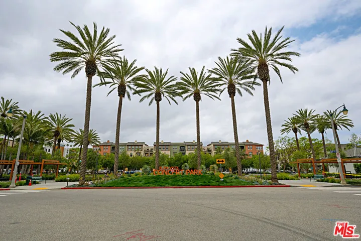 6400 Crescent Parkway 217, Playa Vista, California 90094
