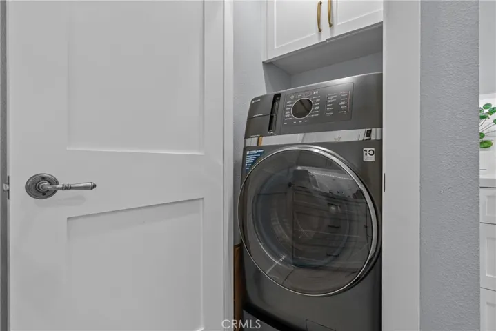 GE Combination Washer and Dryer