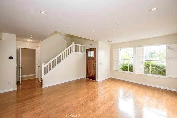12200 Crest Avenue, Sylmar, California 91342