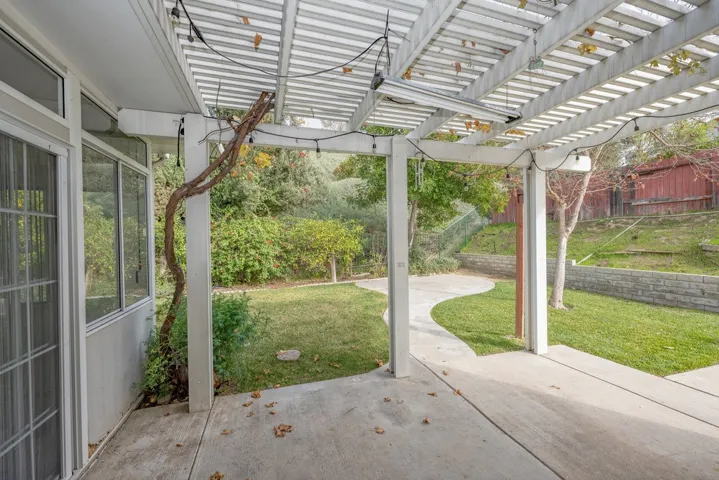 12200 Crest Avenue, Sylmar, California 91342
