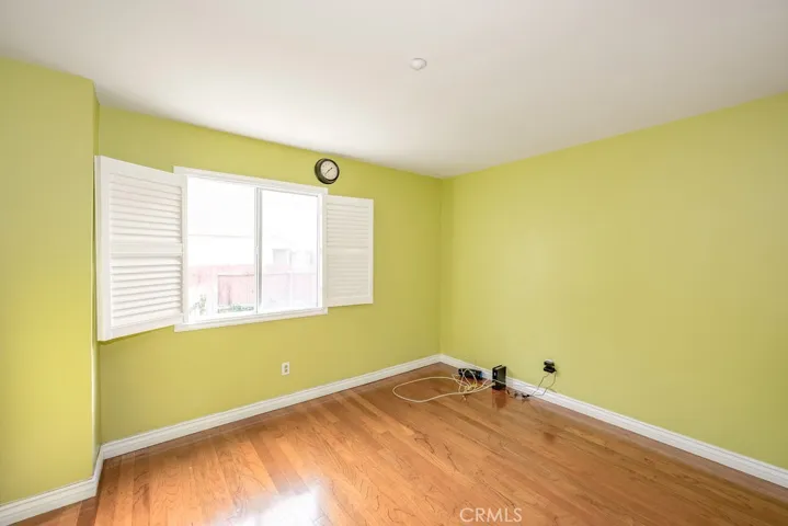 12200 Crest Avenue, Sylmar, California 91342
