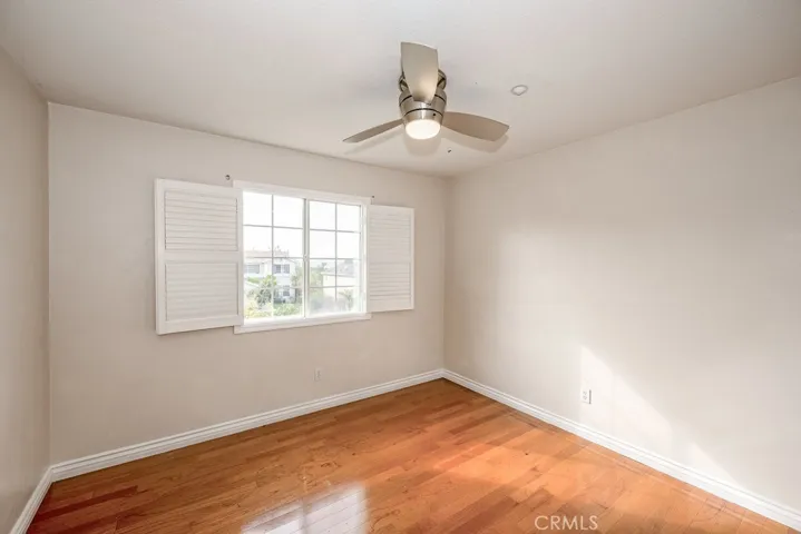 12200 Crest Avenue, Sylmar, California 91342