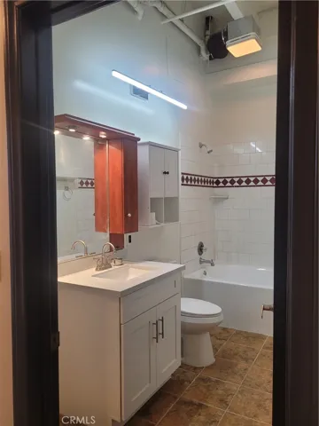 312 W 5th, Los Angeles, California 90013