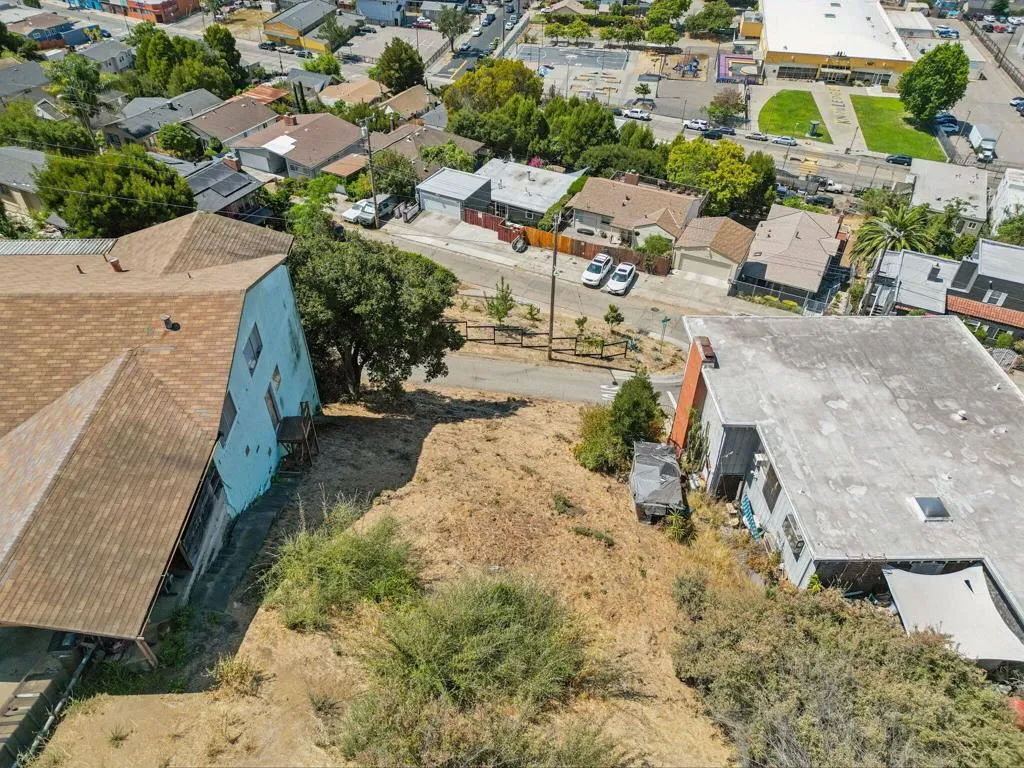 0 Burr Street, Oakland, California 94621 — photo 4