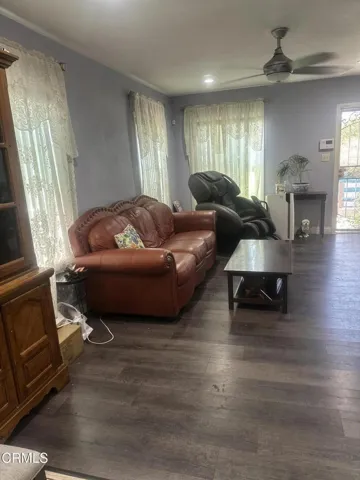 210 Harding Avenue, Oxnard, California 93030 — photo 4