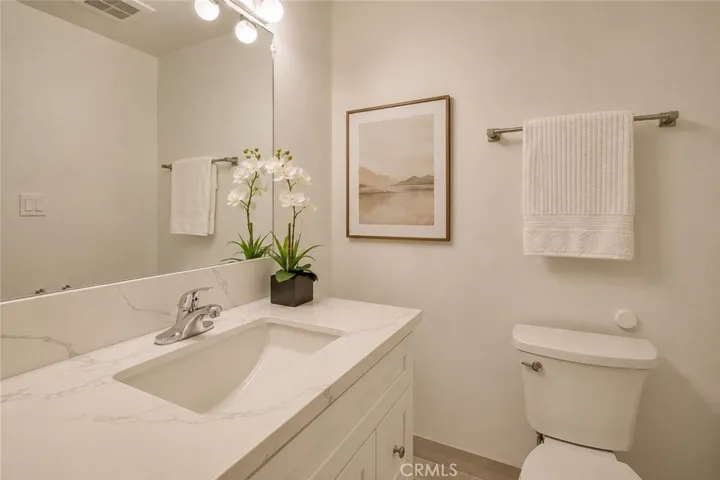 855 Victor Avenue 217, Inglewood, California 90302