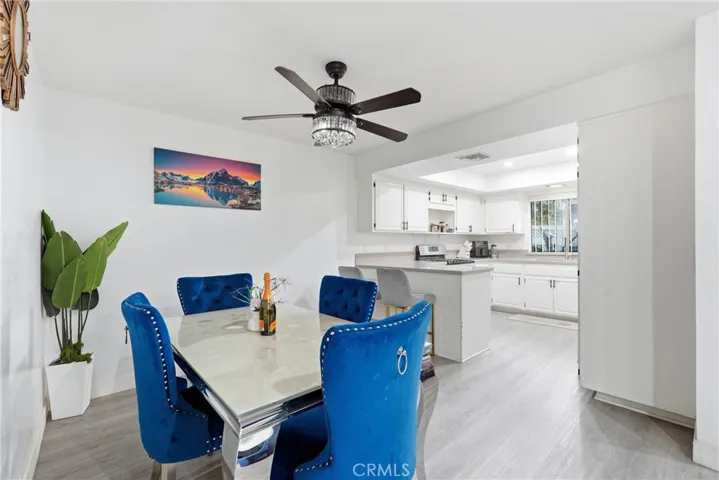 8350 Burnet, North Hills, California 91343