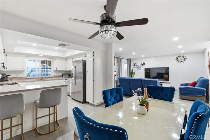 8350 Burnet, North Hills, California 91343