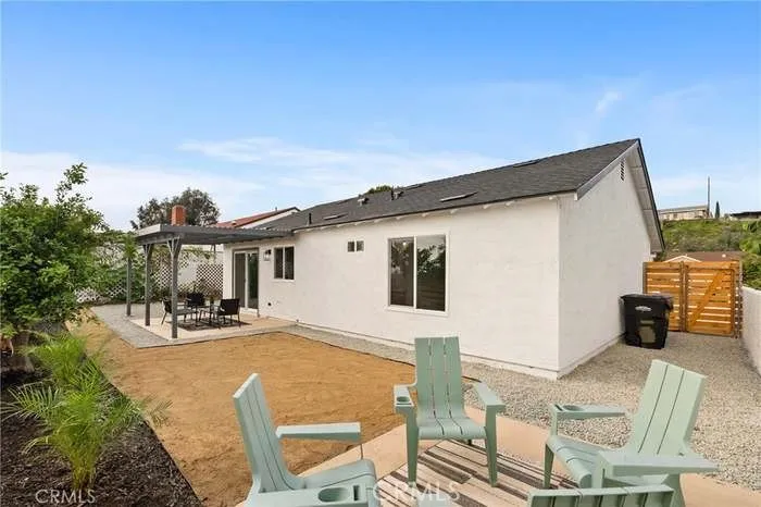 6027 Daisy, San Diego, California 92114