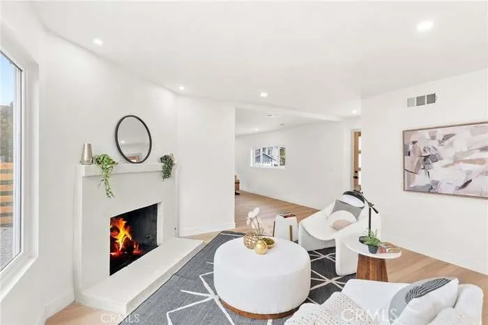 6027 Daisy, San Diego, California 92114