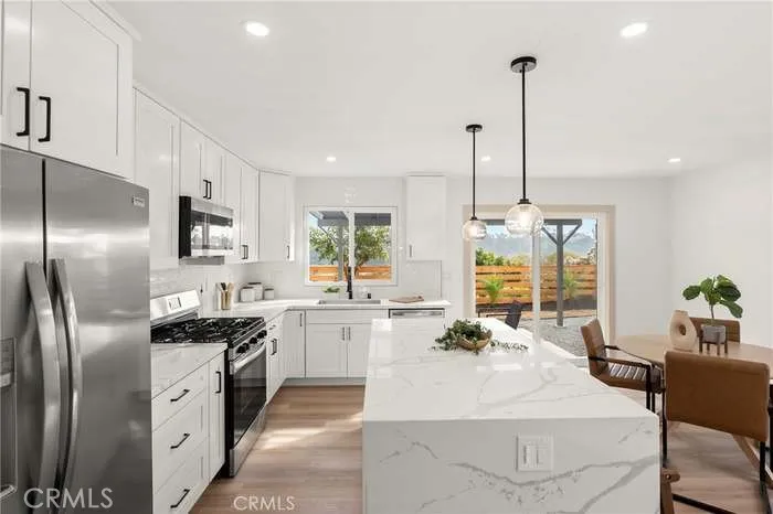 6027 Daisy, San Diego, California 92114