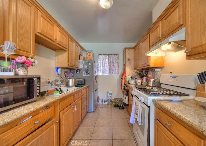Kitchen unit 2
