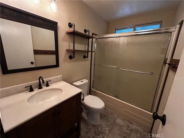 15305 Western Mine Road, Middletown, California 95461