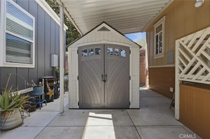 Vinyl Shed