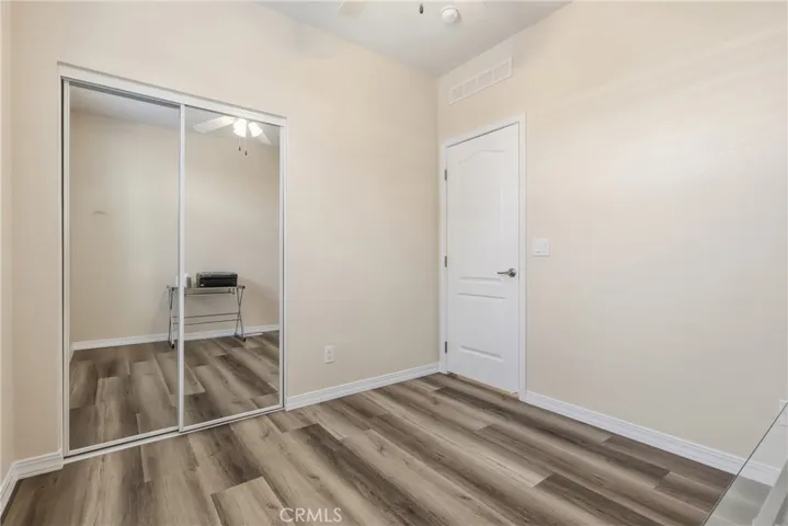 Mirrored Wardrobe Door
