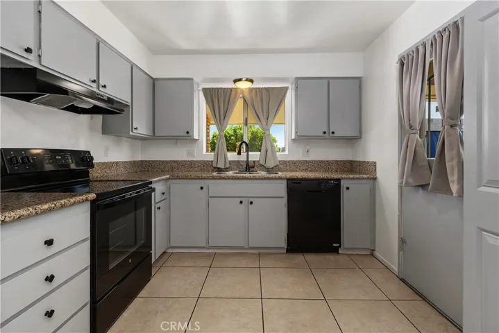 28183 Portsmouth, Menifee, California 92586