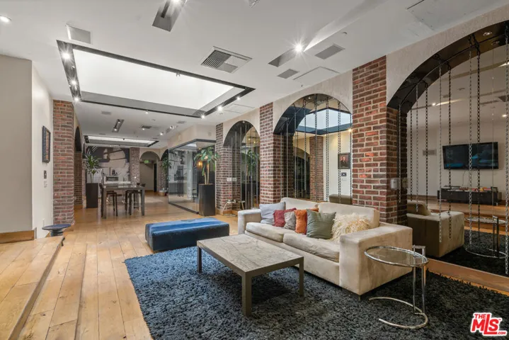 460 S Spring Street 908, Los Angeles, California 90013