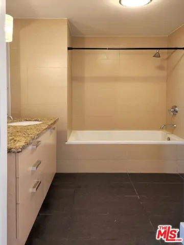 460 S Spring Street 908, Los Angeles, California 90013