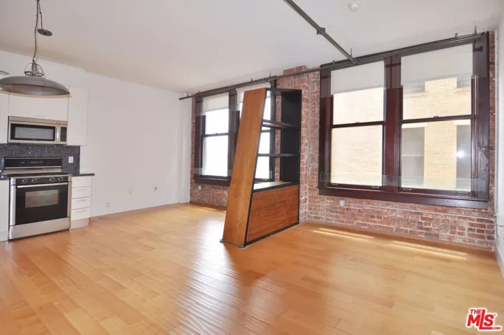460 S Spring Street 908, Los Angeles, California 90013