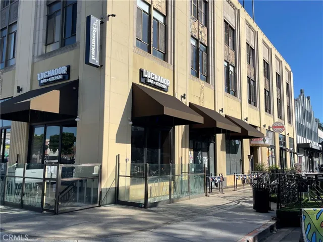 101 W Mission 305, Pomona, California 91766