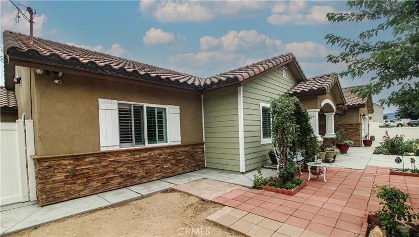 6761 Lurelane Avenue, Hesperia, California 92345
