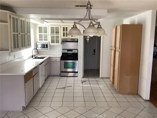 2116 Phlox, Rosamond, California 93560