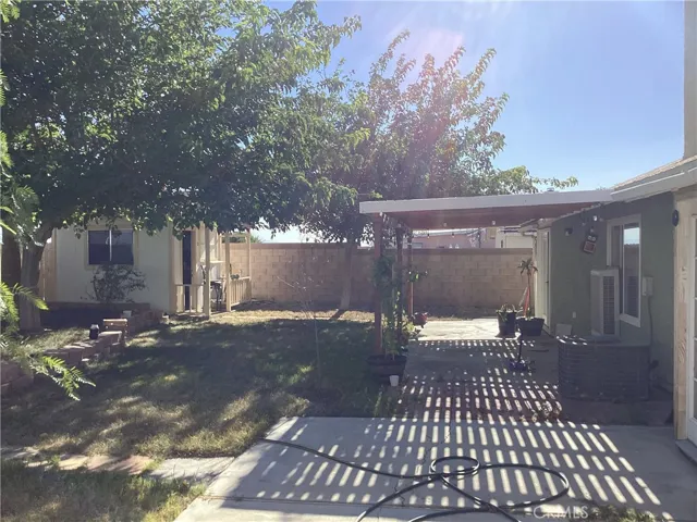 2116 Phlox, Rosamond, California 93560