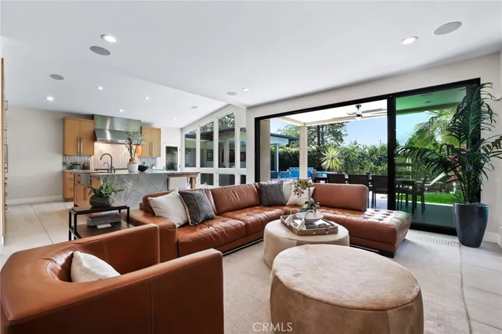 3061 Quail Run, Rossmoor, California 90720