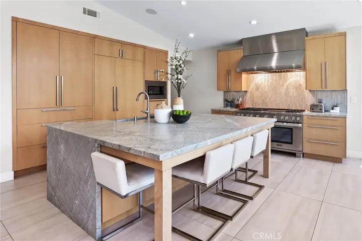 3061 Quail Run, Rossmoor, California 90720