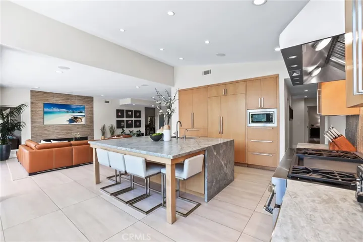 3061 Quail Run, Rossmoor, California 90720