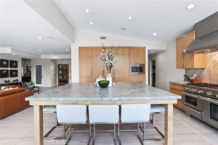 3061 Quail Run, Rossmoor, California 90720