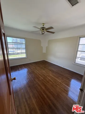 10318 S Manhattan Place, Los Angeles, California 90047