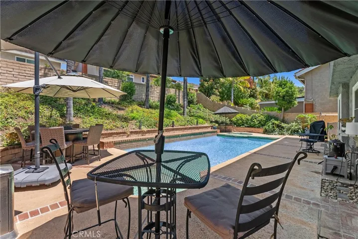 24405 Mockingbird Place, Lake Forest, California 92630