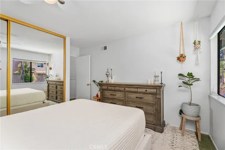 24405 Mockingbird Place, Lake Forest, California 92630