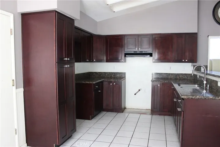 42933 Woodside Court, Hemet, California 92544