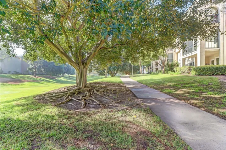 5519 Paseo Del Lago 1g, Laguna Woods, California 92637