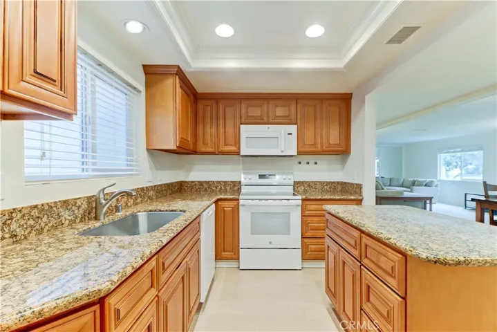 5519 Paseo Del Lago 1g, Laguna Woods, California 92637
