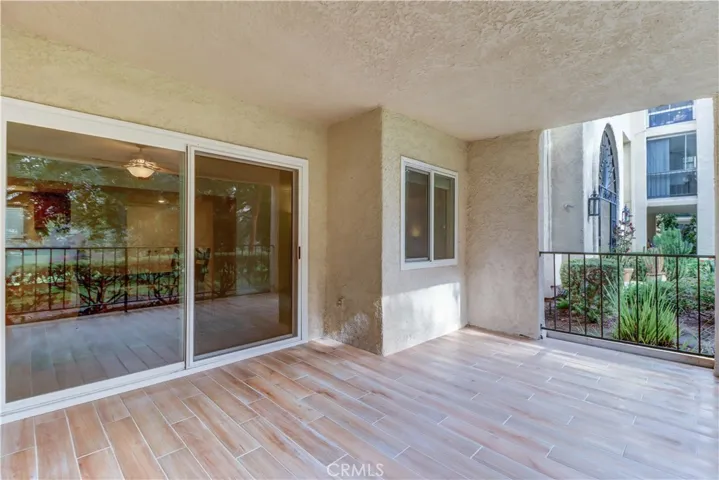 5519 Paseo Del Lago 1g, Laguna Woods, California 92637