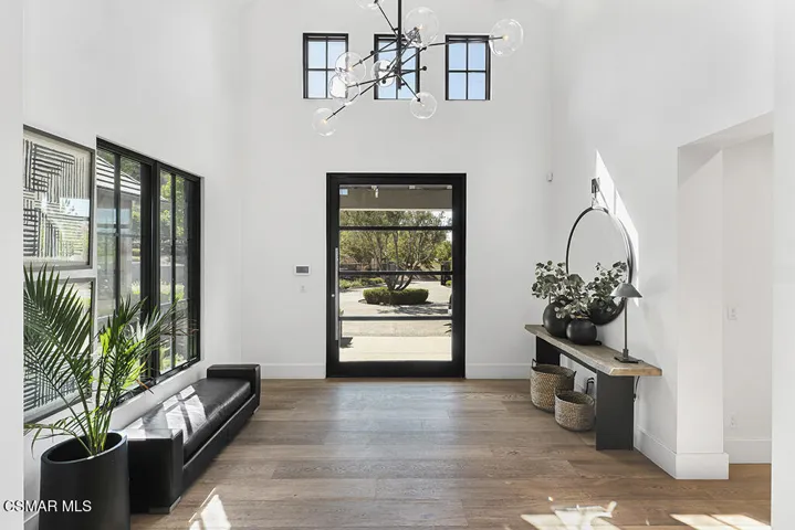 3129 Milestone Ave- HsHProd-81