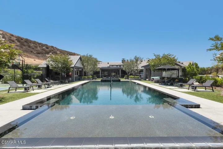 3129 Milestone Ave- HsHProd-191