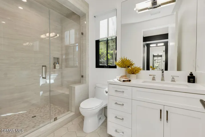3129 Milestone Ave- HsHProd-65
