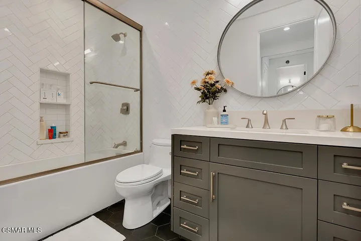 3129 Milestone Ave- HsHProd-119