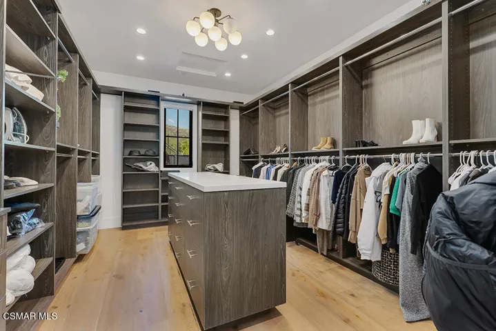 3129 Milestone Ave- HsHProd-56