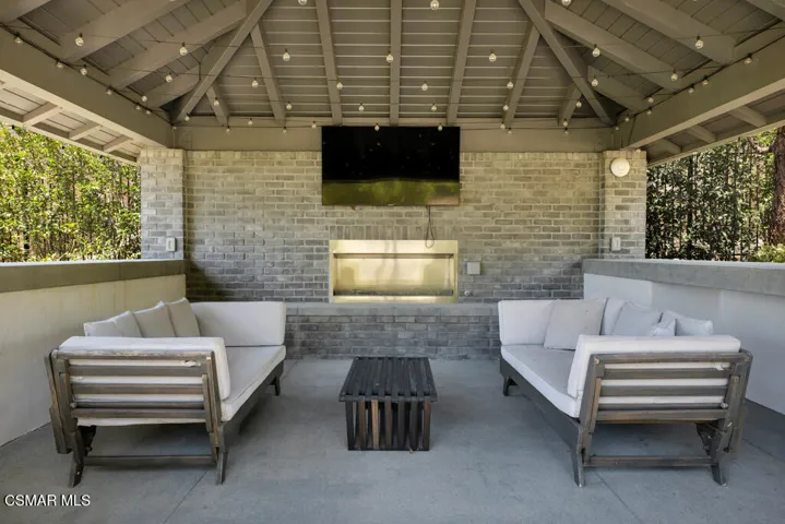3129 Milestone Ave- HsHProd-162
