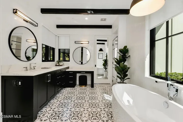 3129 Milestone Ave- HsHProd-52