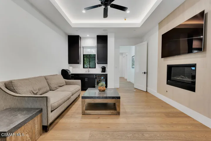 3129 Milestone Ave- HsHProd-45