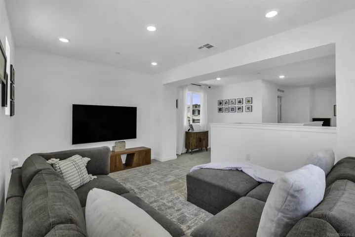 34470 Sakura, French Valley, California 92596