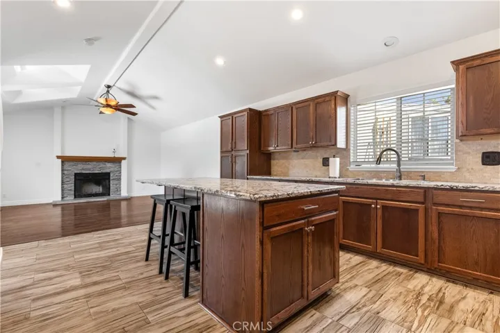 Large kitchen island opens to family room