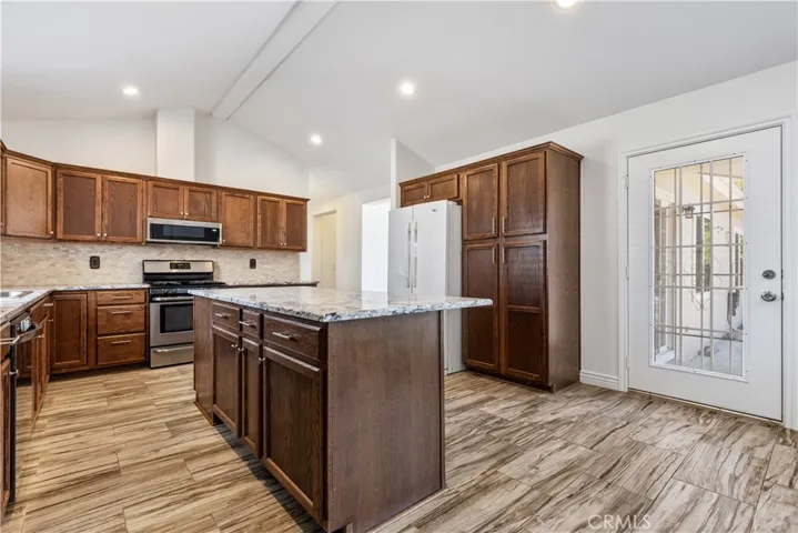 4170 Hackney, Paso Robles, California 93446