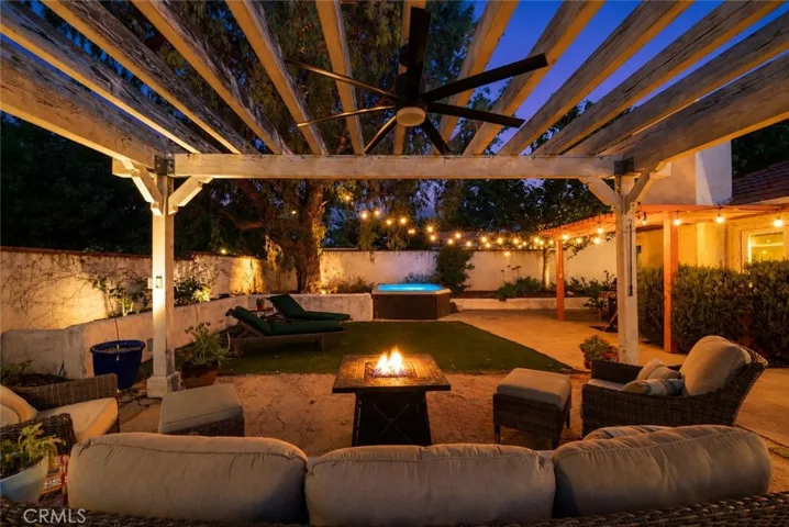 26150 Paolino, Valencia, California 91355